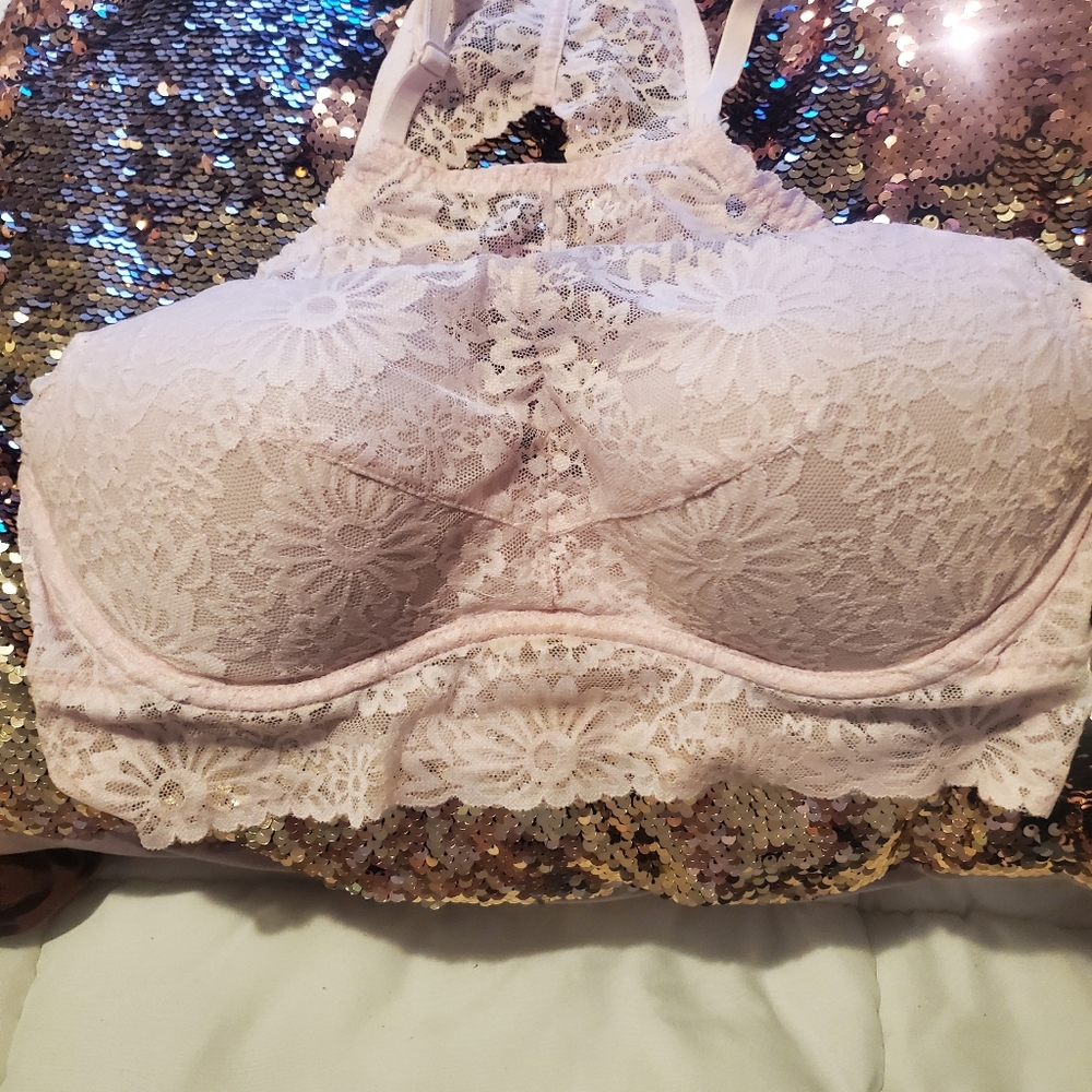 NWOT Victorias Secret Pink lace bra
